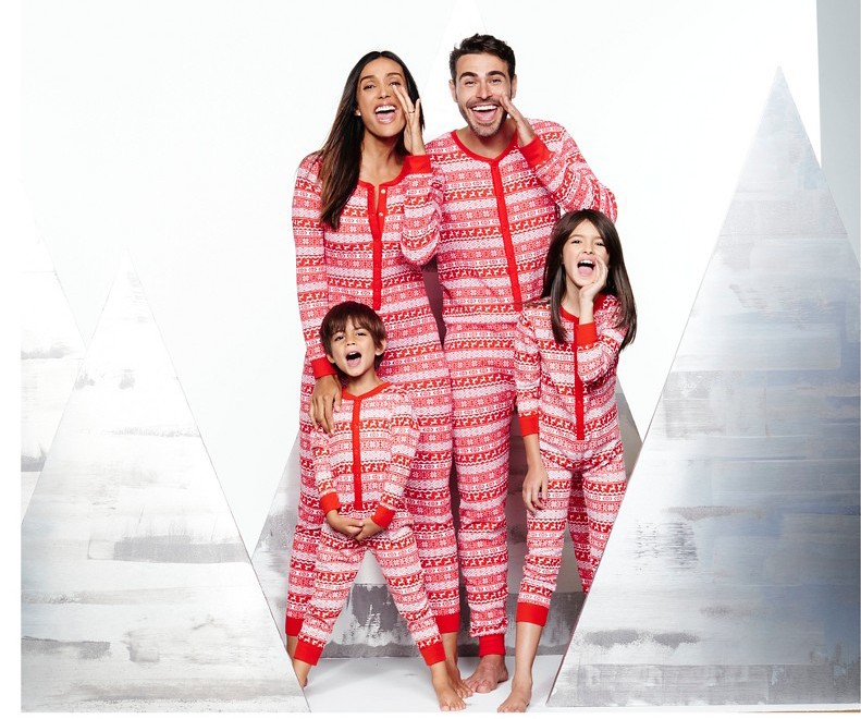 red_striped_family_pajamas